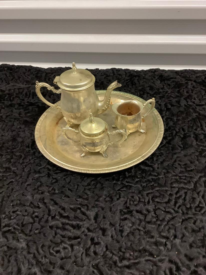 Vintage Tea Service: Vintage Tea Service