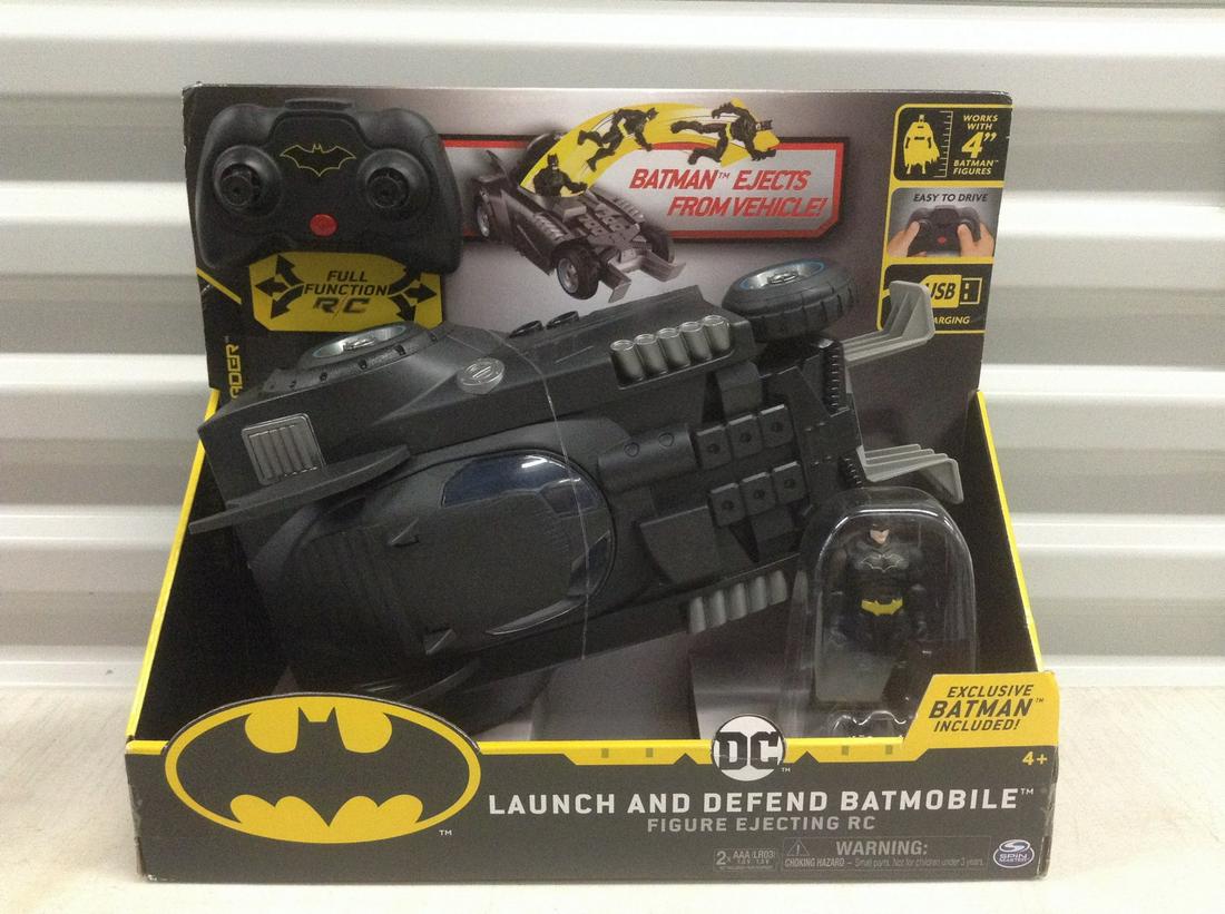 DC Batmobile NIB (1 of 1)