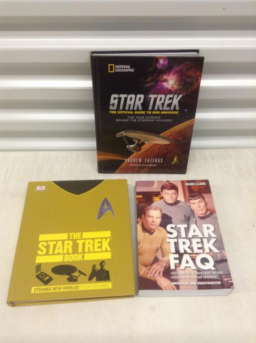 Star Trek Books (1 of 1)