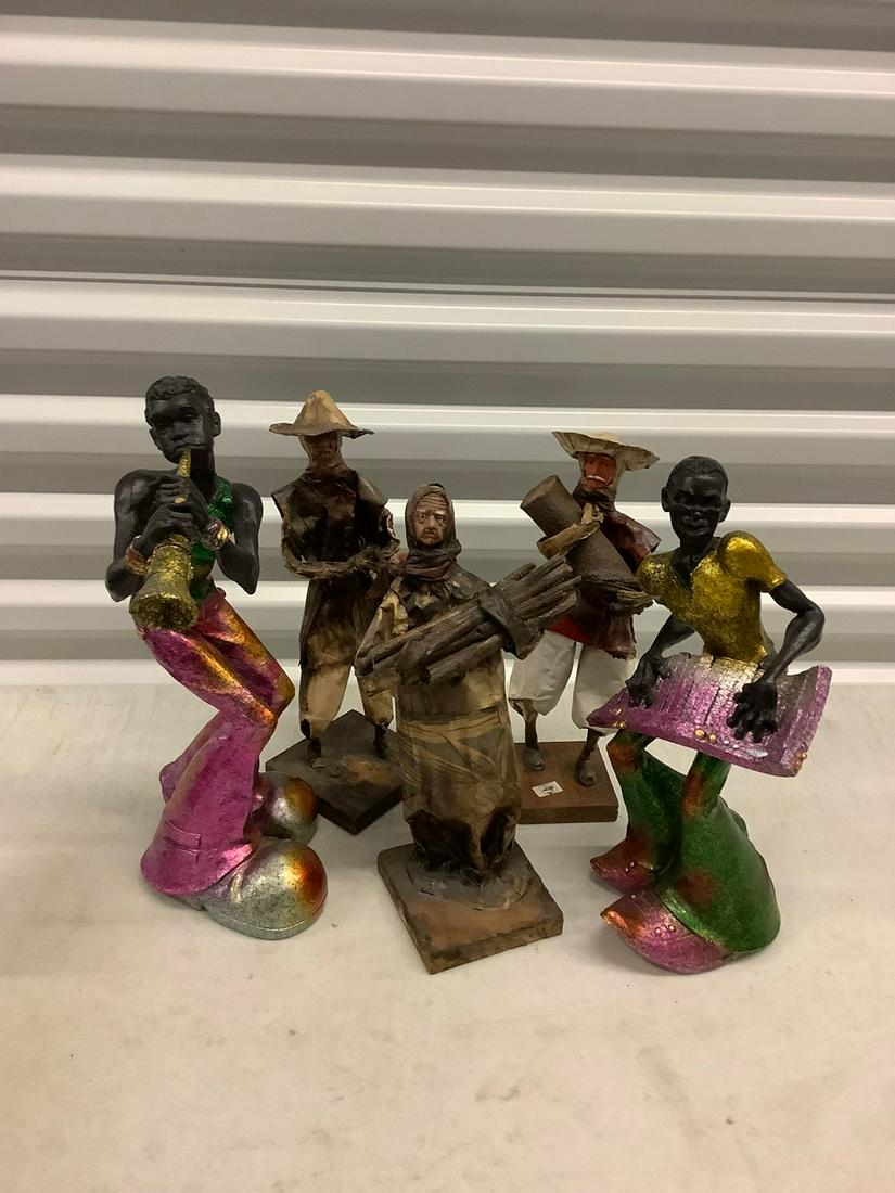Lot of musician and other statues tallest 15 inches: Lot of musician and other statues tallest 15 inches