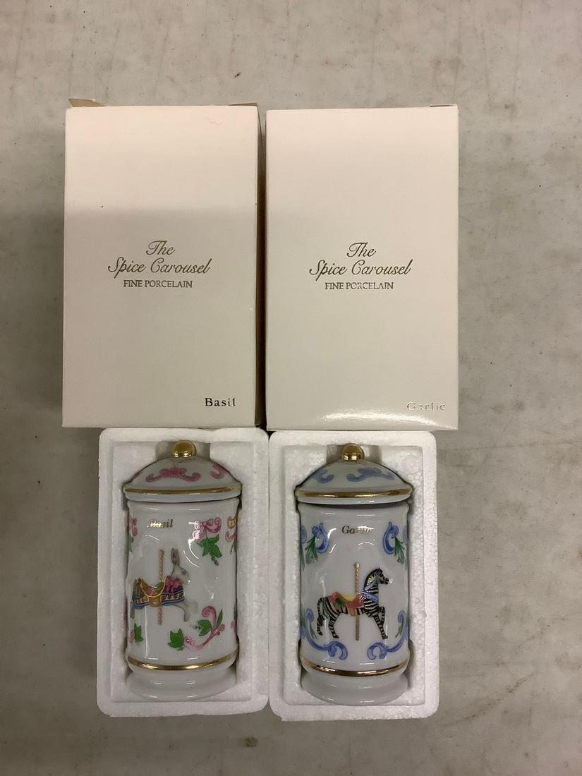 Two Lenox Spice bottles, Basil and Garlic (1 of 1)