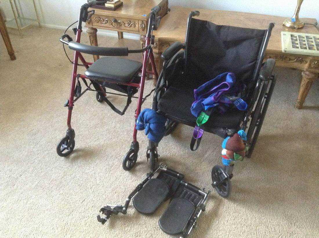 Drive Wheelchair and Walker with seat: Drive Wheelchair and Walker with seat