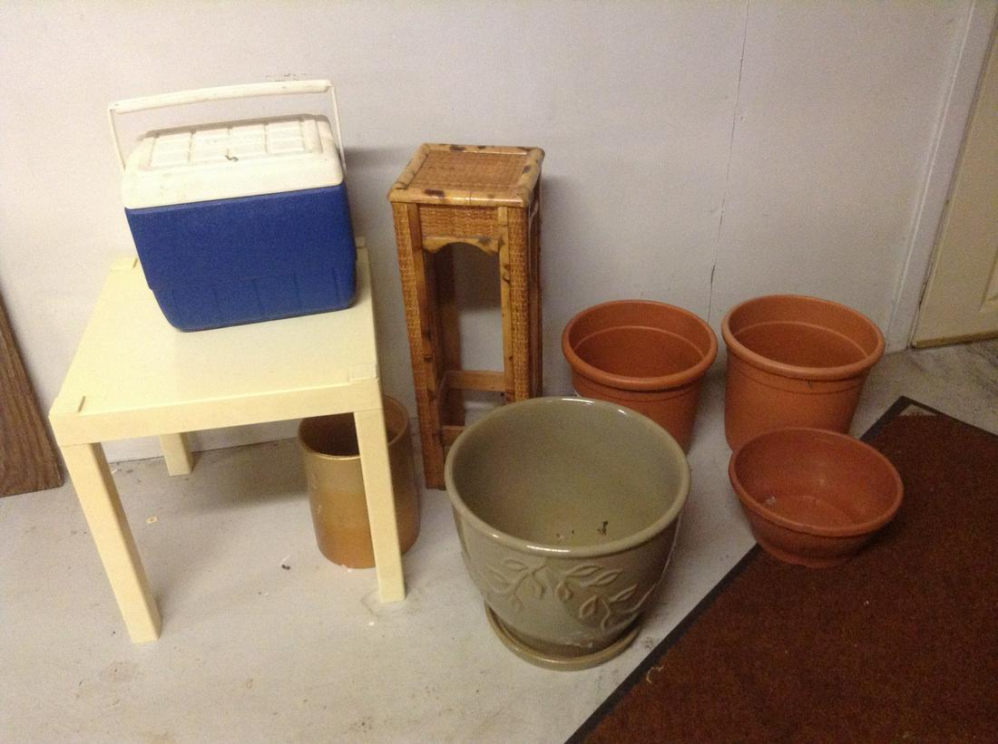 Plant Stands and planters (1 of 1)