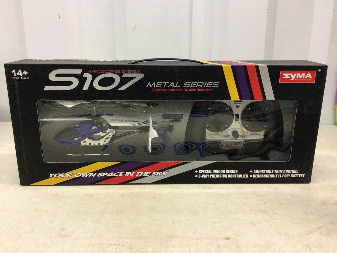 Syma S107 remote controlled helicopter (1 of 1)