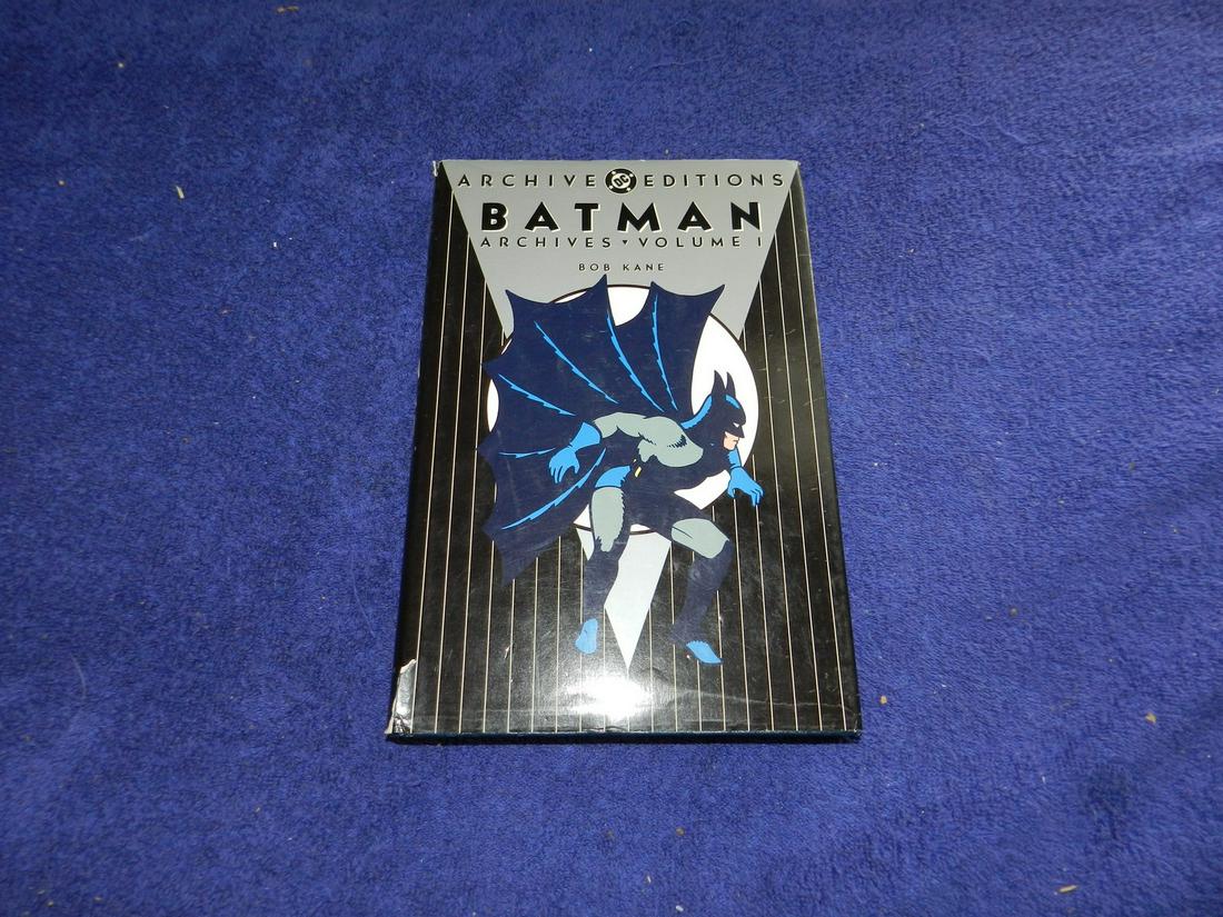 1990 DC Comics Batman Archives Volume 1 HC DJ (1 of 1)