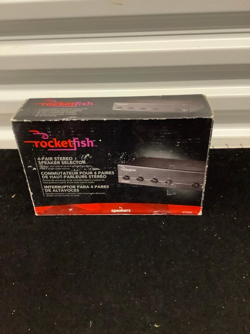 rocketfish 4 pair stereo speaker selector (1 of 1)