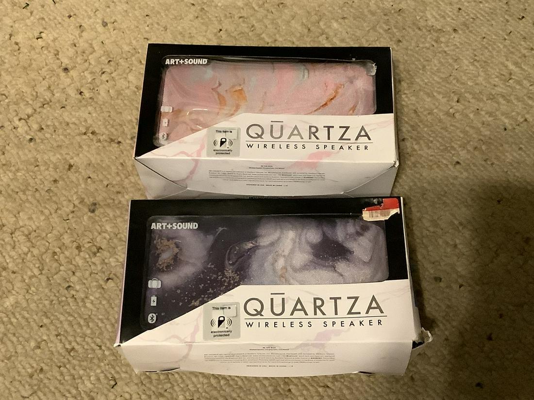 2 Quartza wireless speakers (1 of 1)