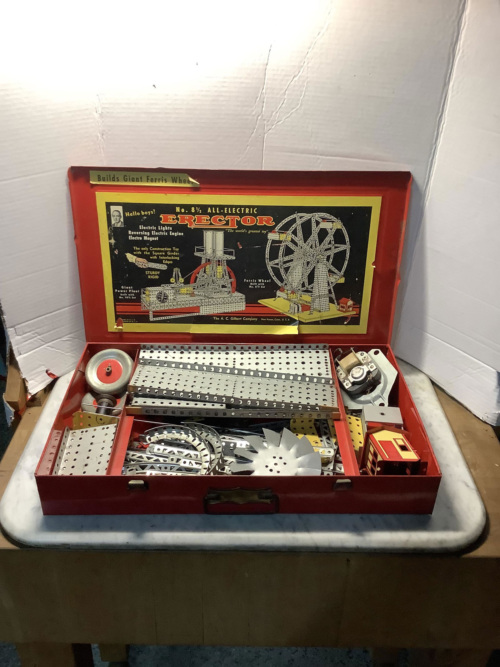 Vintage Gilbert #8.5 all electric erector set (1 of 1)
