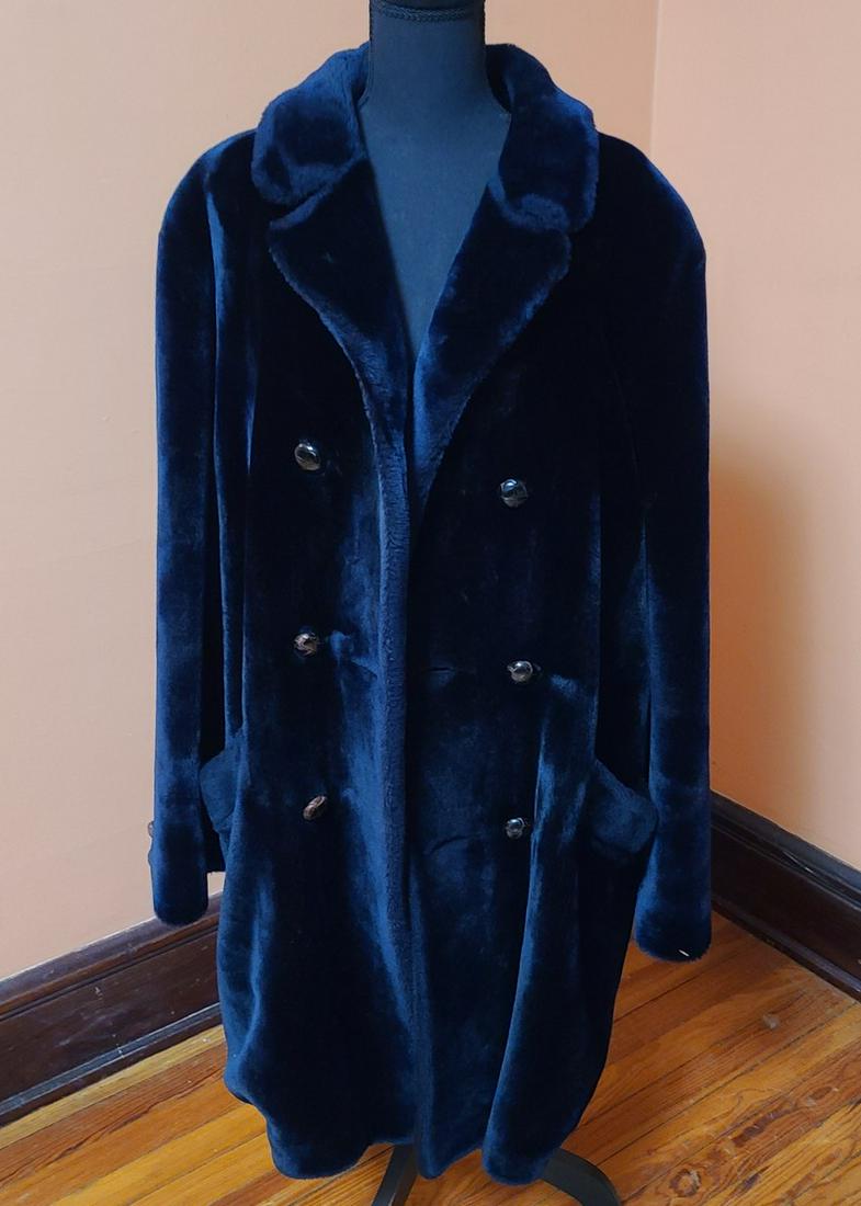 Vintage Faux Fur Women's Coat Modern M (1 of 2)
