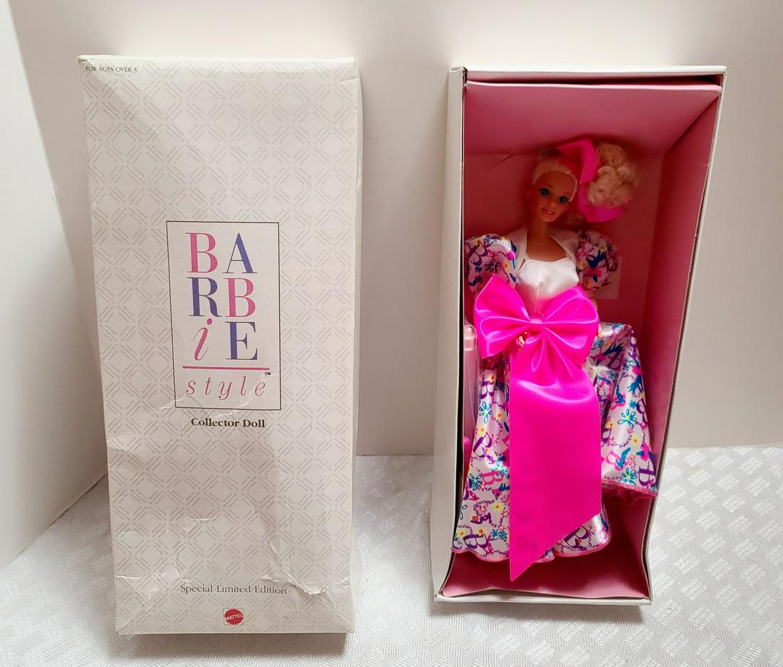1990 Barbie Style Collectors Doll: 1990 Barbie Style Collectors Doll