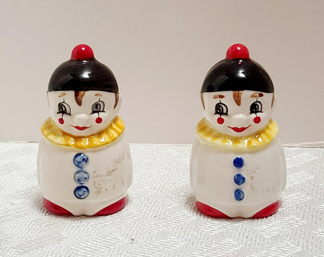 Goebel W Germany Clown Salt and Pepper: Goebel W Germany Clown Salt and Pepper