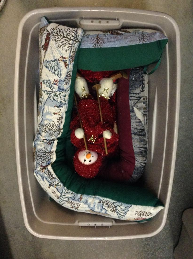 Assorted holiday decorations (1 of 1)