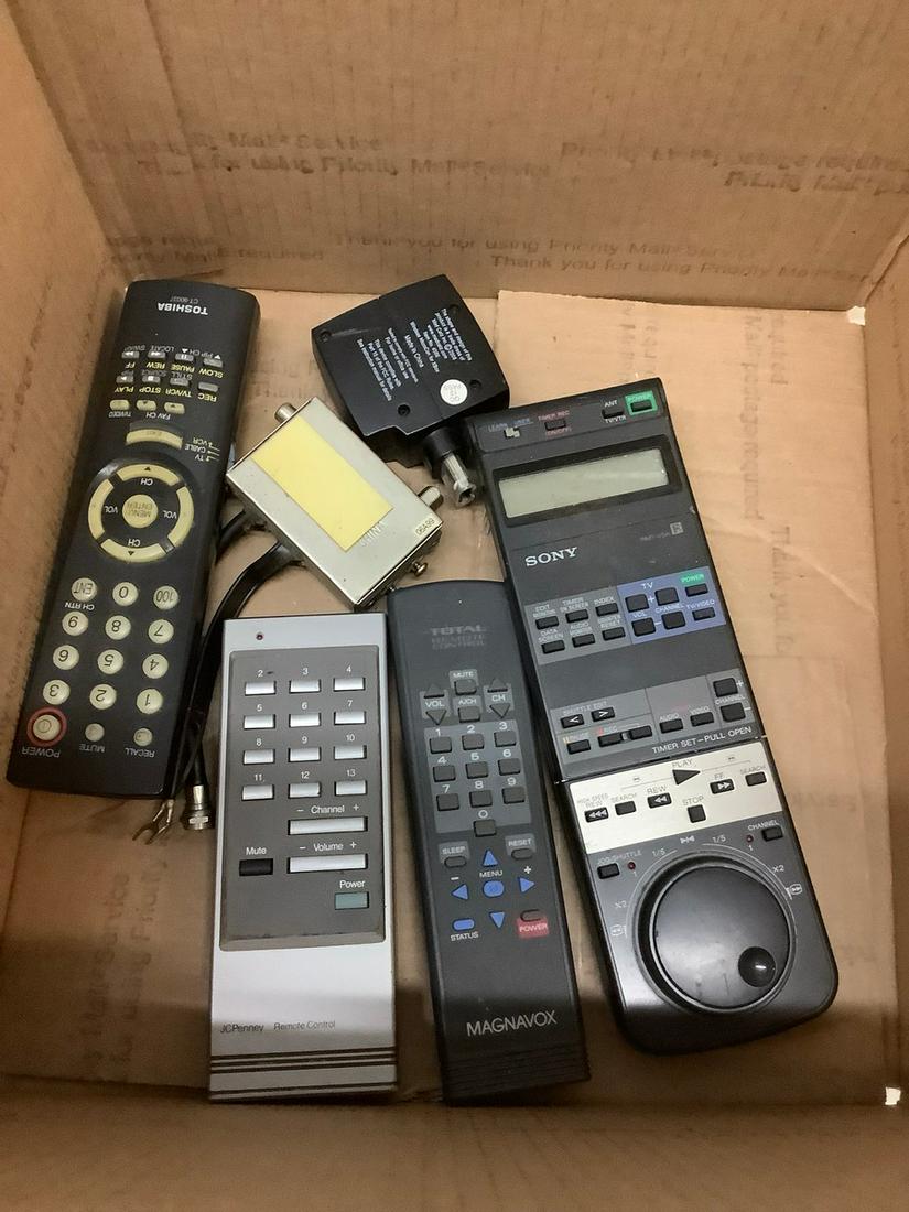 Lot of remoter controllers toshiba sony and more (1 of 1)
