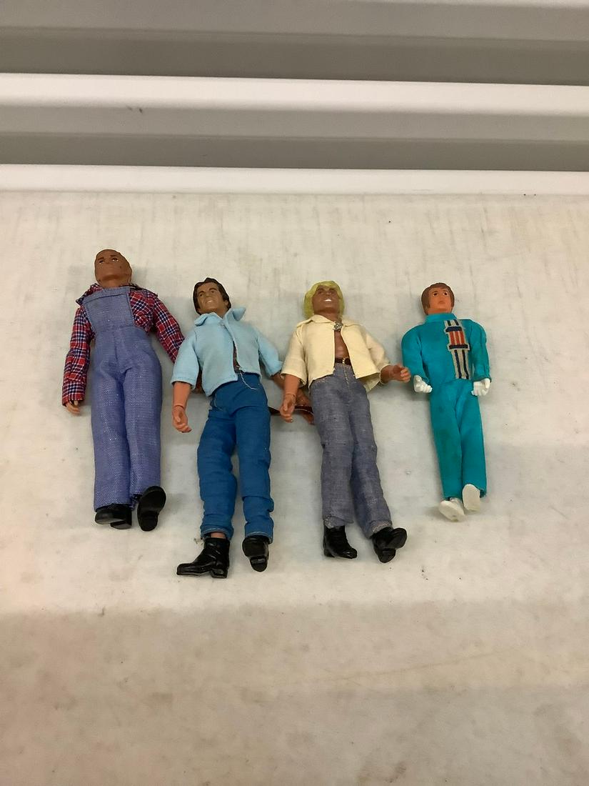 Lot of vintage dolls dukes of hazard and more: Lot of vintage dolls dukes of hazard and more