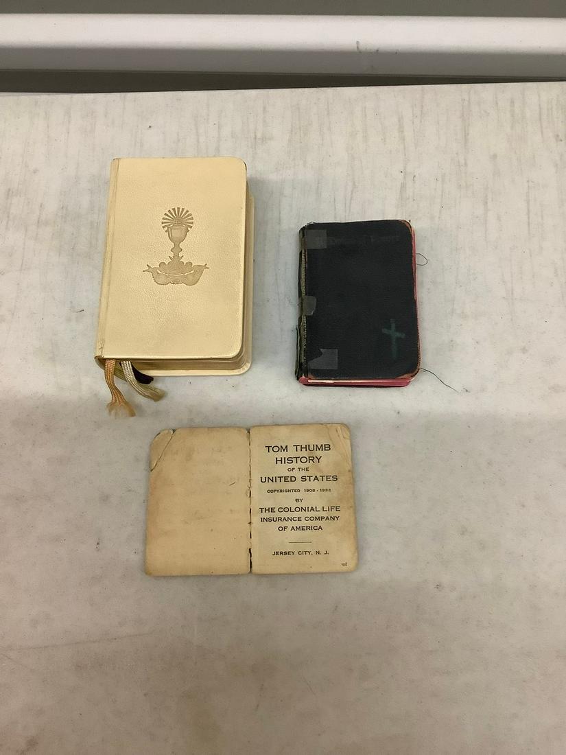 Two Prayer Books & Miniature Tom Thumb History of The (1 of 1)