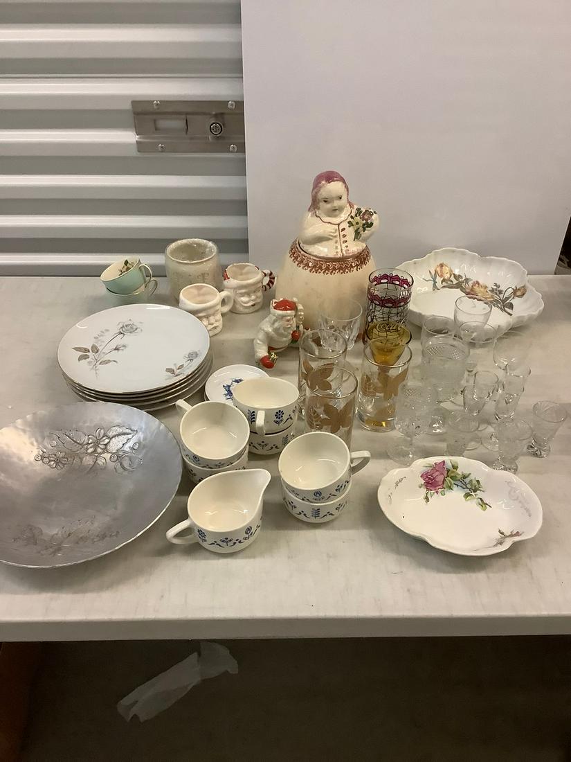 Lot of assorted glassware, stemware, coca cola glass (1 of 1)