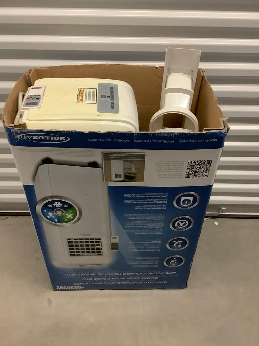 8,000 BTU portable air condit ioner (1 of 1)
