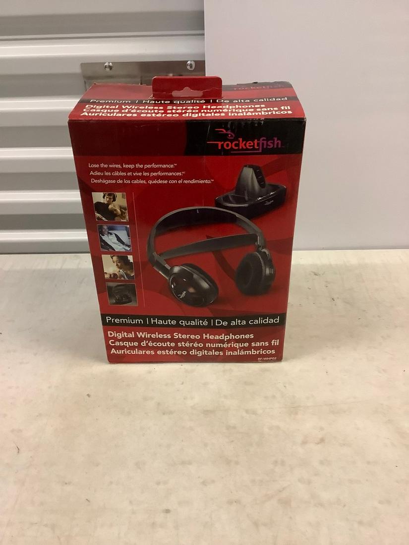 Rocketfish digital wireless stereo headphones (1 of 1)