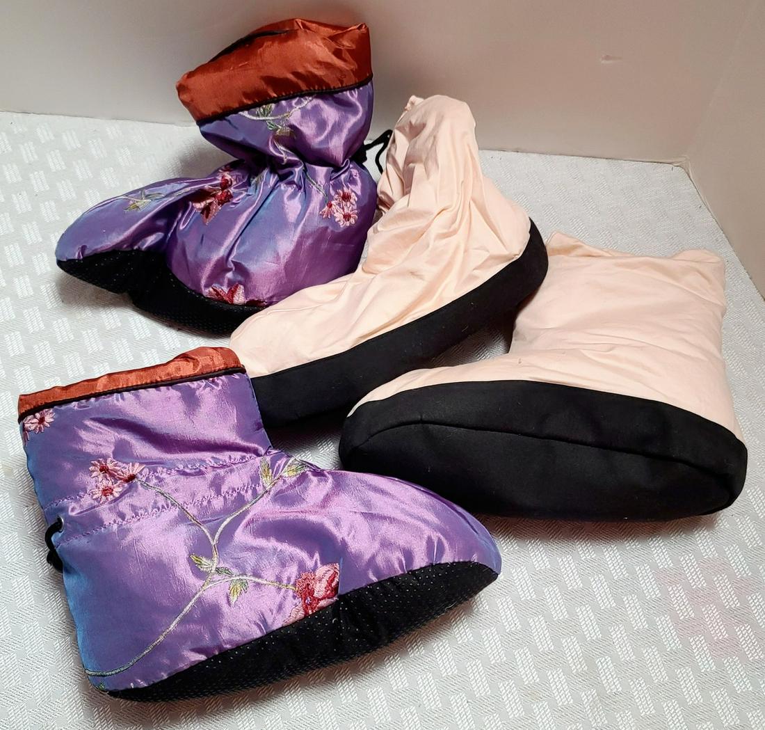Women's M Asian Themed Slipper Boots: Women's M Asian Themed Slipper Boots