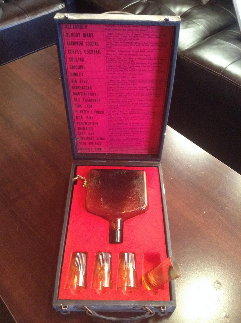 Vintage Case with Decanter & Shot Glass Set and Drink (1 of 1)
