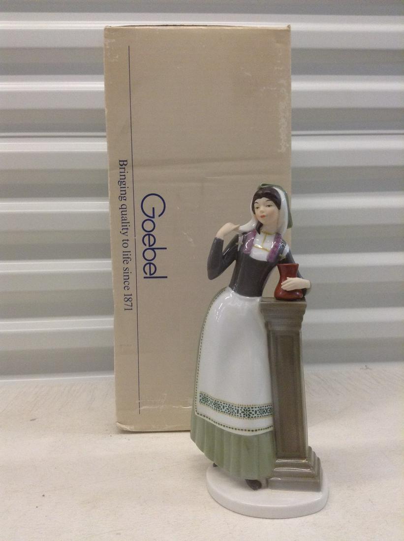 Goebel W Germany "Giulia" with box (1 of 1)