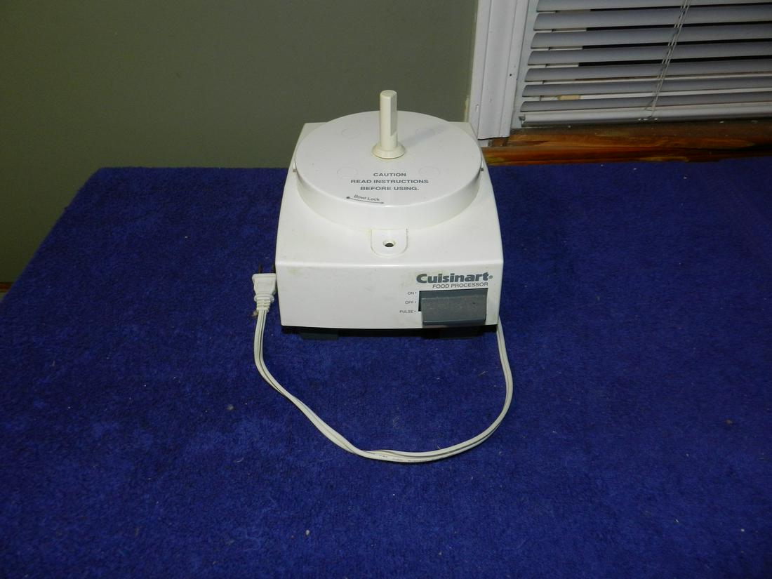 Cuisinart DLC-5 TX Food Processor Motor Base Tested (1 of 1)