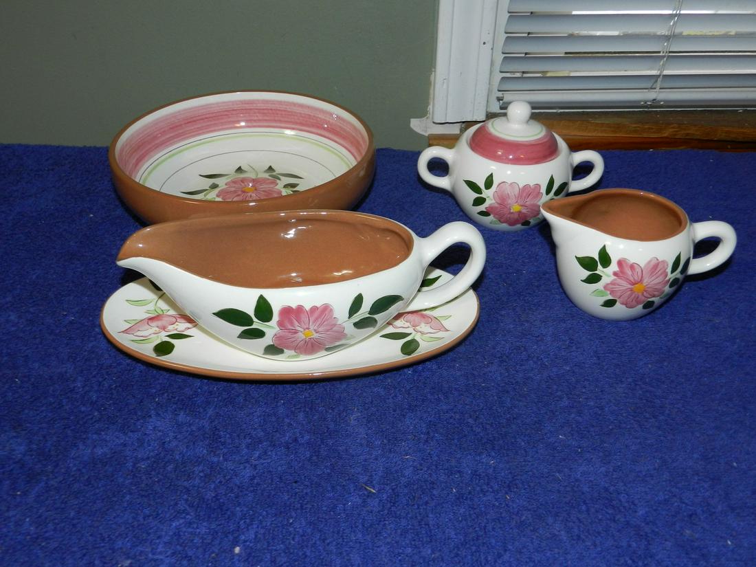 Lot of stangl Pottery Rose Coffee Set Gravy Boat More (1 of 1)