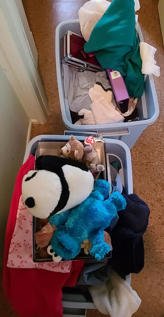 Clothes, Beanie Babies, Stationary and more: Clothes, Beanie Babies, Stationary and more