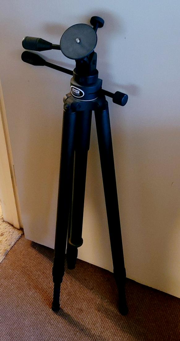 Tilt All Tripod (1 of 1)