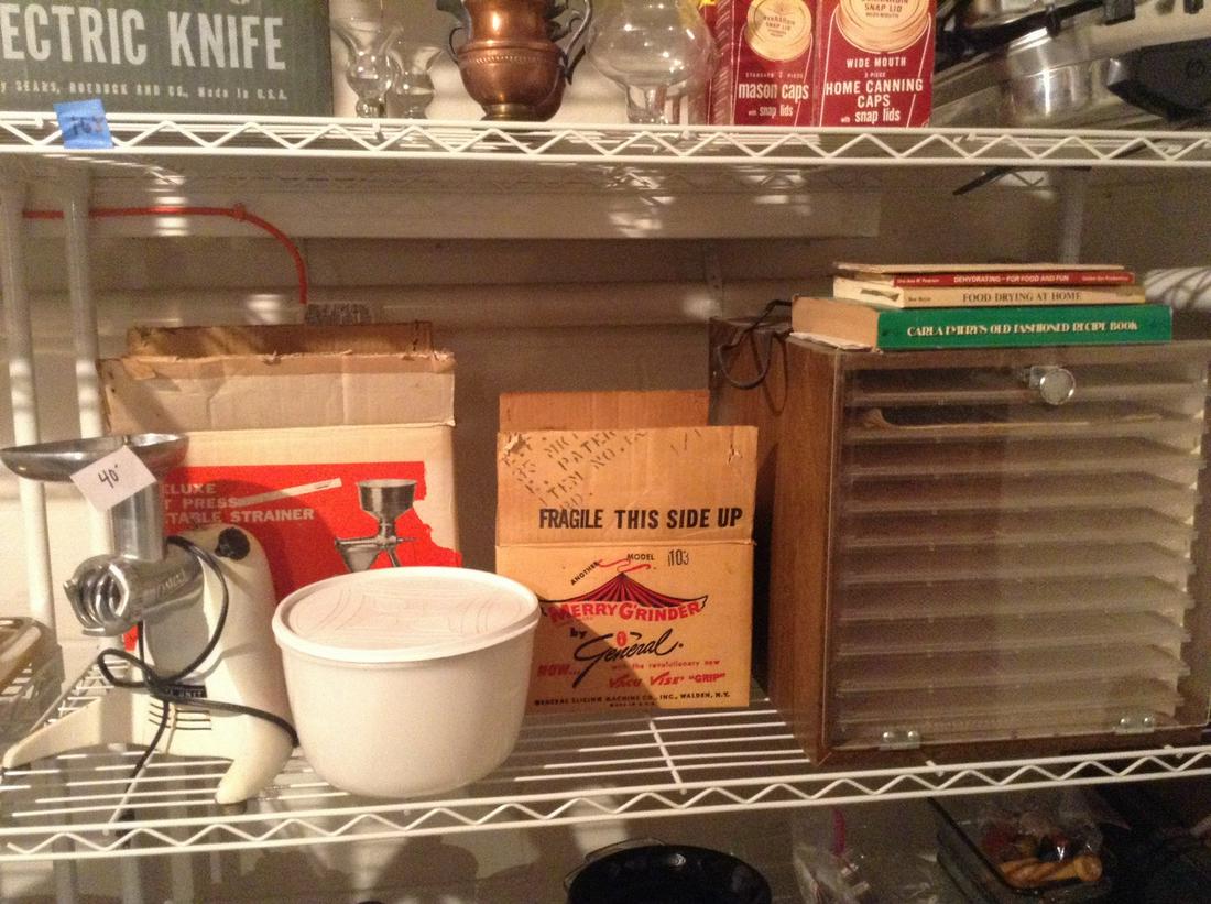 Oster Power Unit Grinder, Food Press Vegetable Strainer (1 of 1)