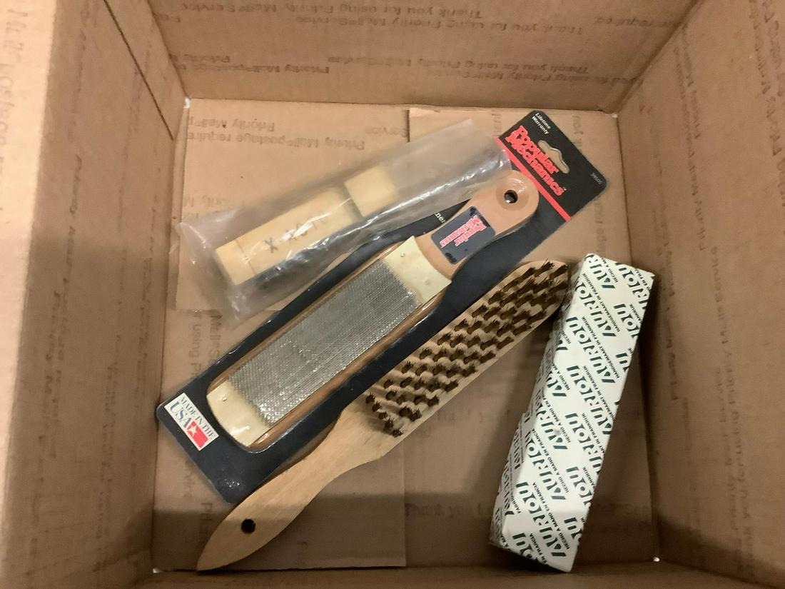 Wire brush and more (1 of 1)