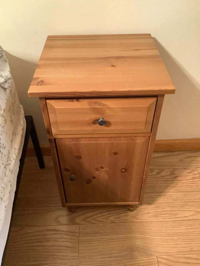 Wood Night Stand: Wood Night Stand