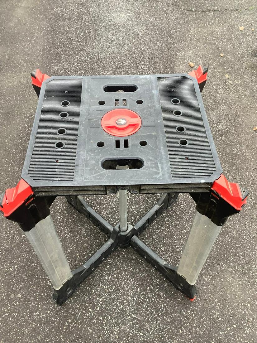 Work Bench: Work Bench
