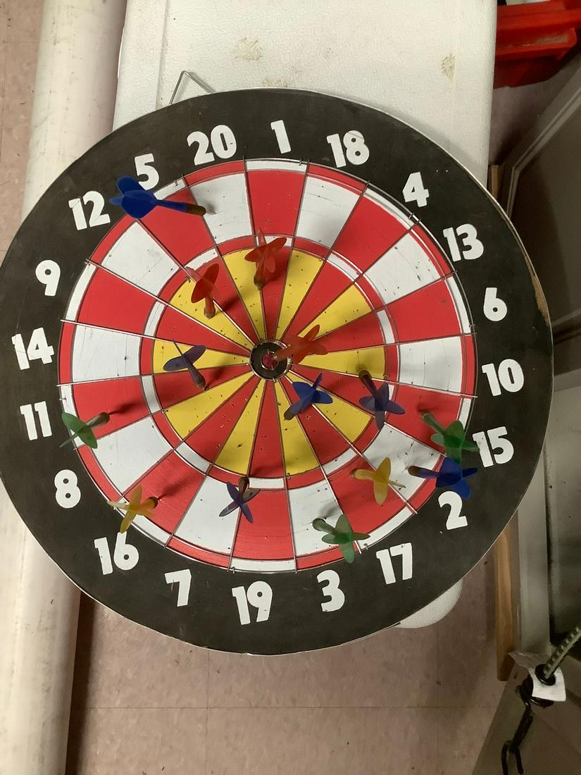 Dartboard with Darts: Dartboard with Darts