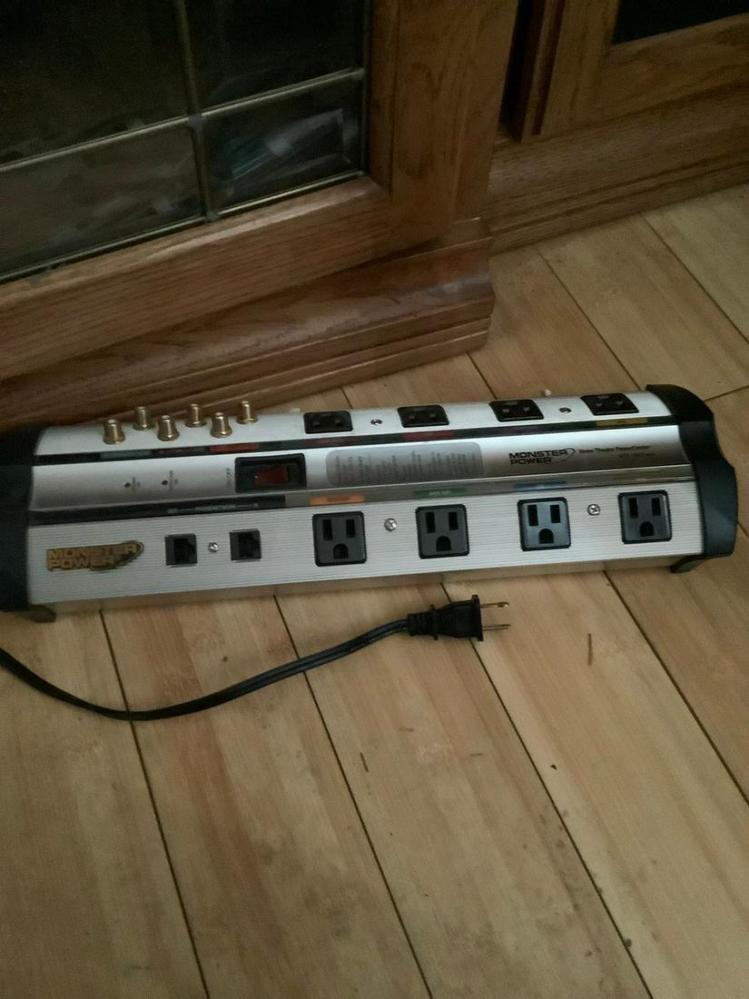 Monster Power cord (1 of 1)