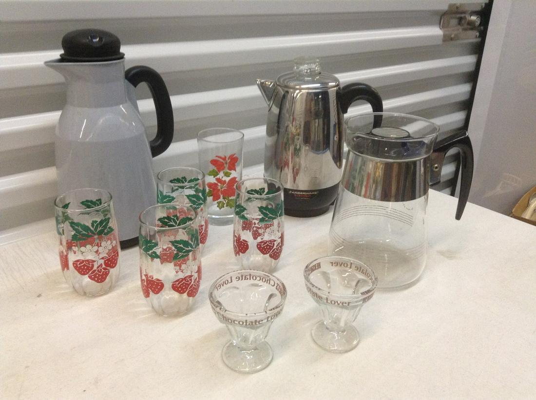 Vintage Coffee Pots and  Glasses (1 of 1)