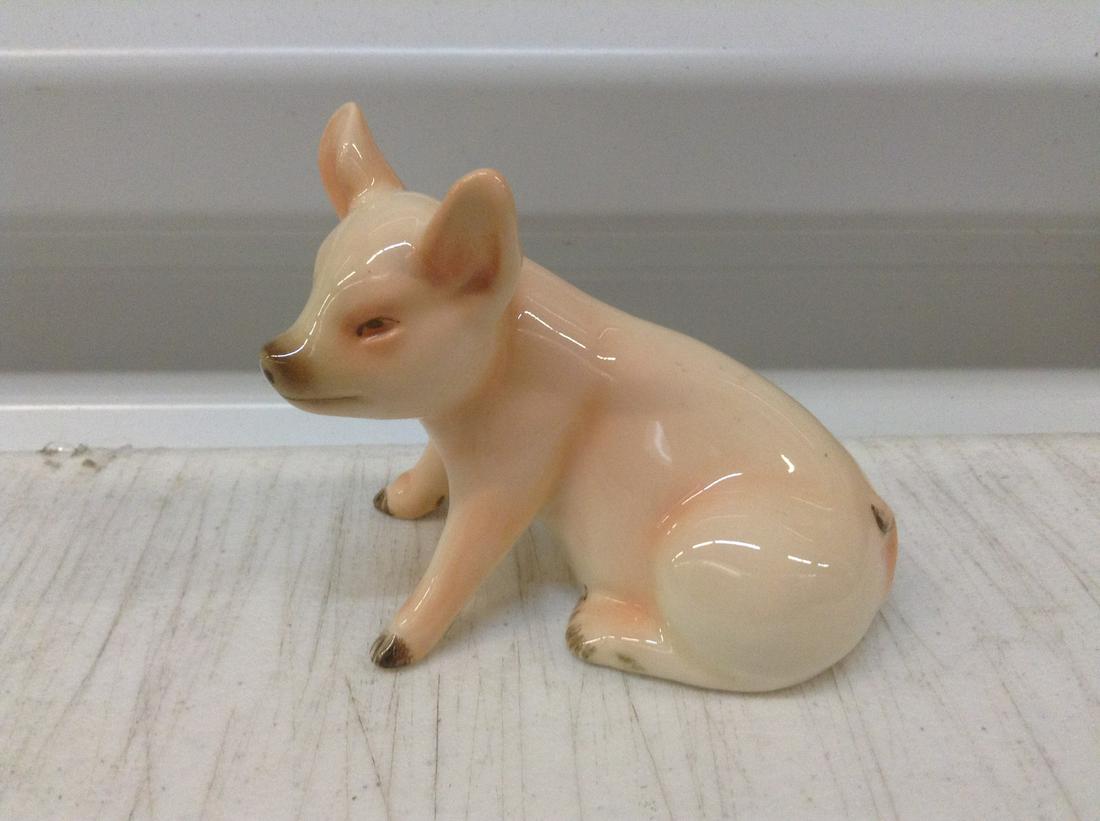 Goebel W Germany Pig 3" tall: Goebel W Germany Pig 3" tall