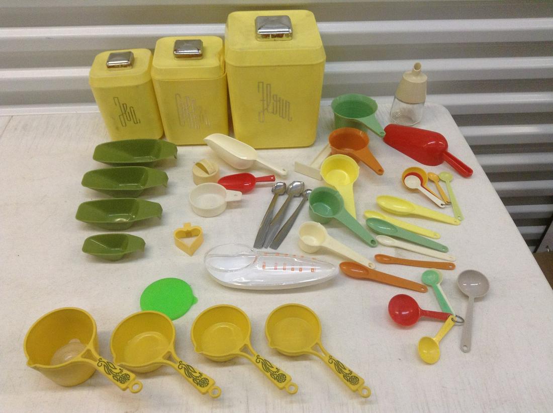 Vintage Canister Set and Measuring Cups and Spoons (1 of 1)