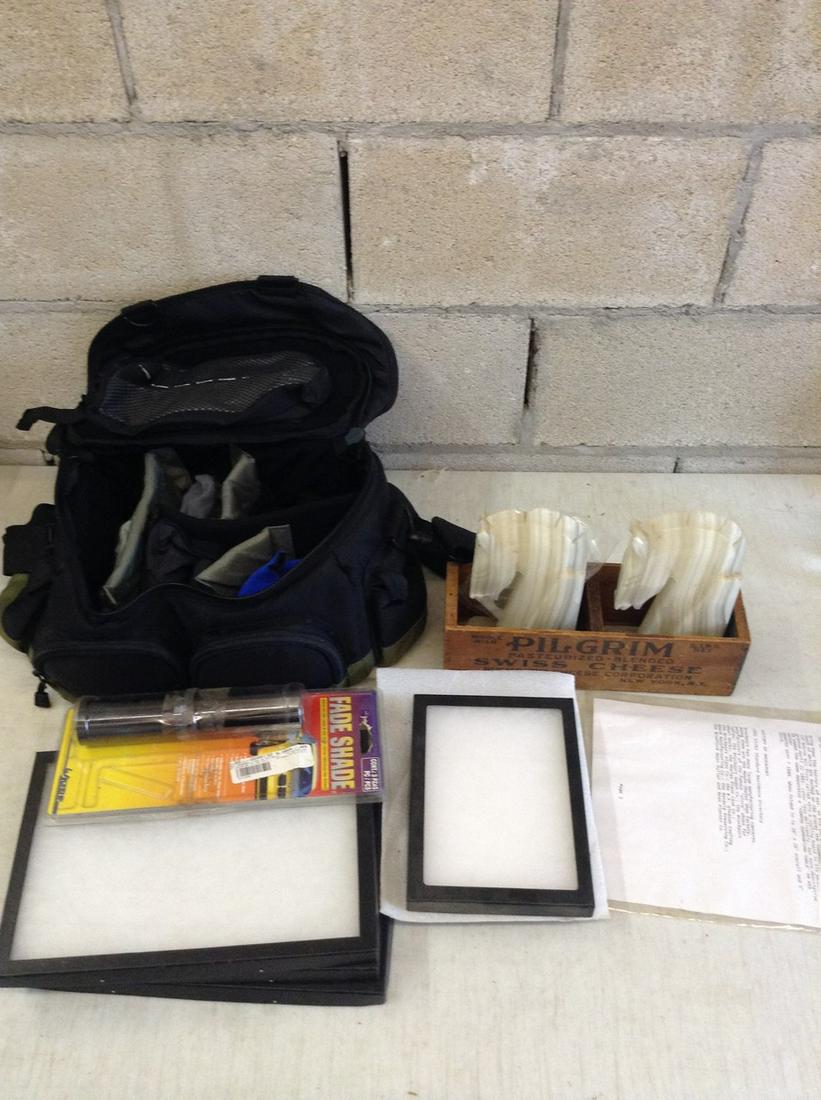 Canon camera bag and more (1 of 1)