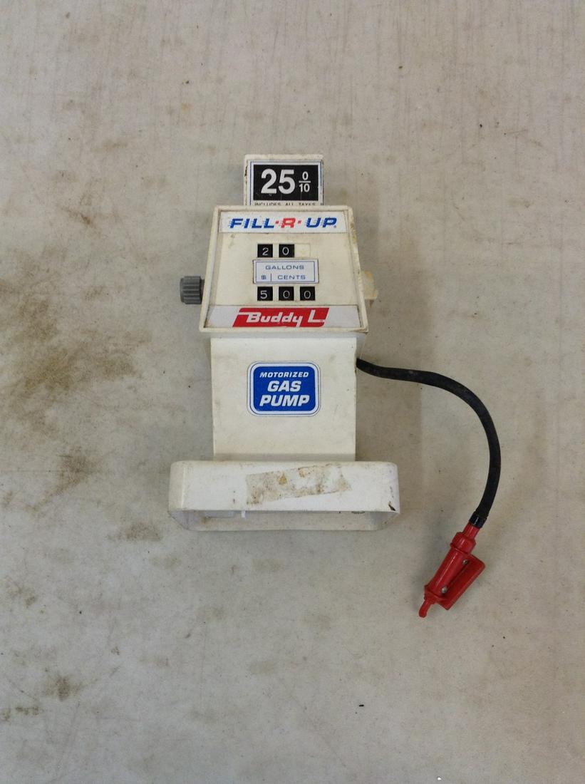 Buddy L motorized gas pump: Buddy L motorized gas pump