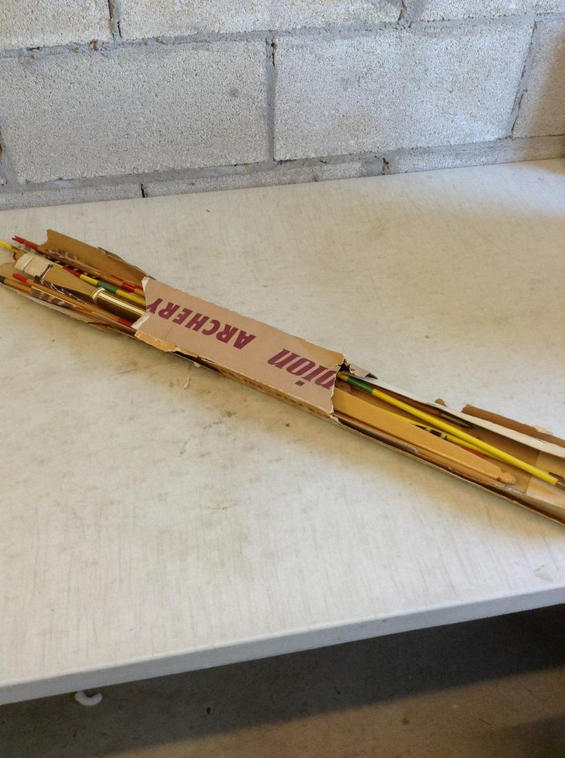 Ben Pearson Arrows (1 of 1)