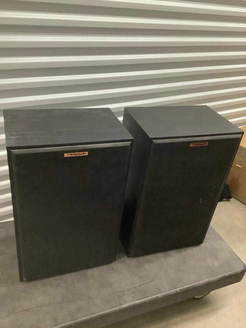 Pair of Vintage Klipsch KG 4 B Stereo Speakers (1 of 1)