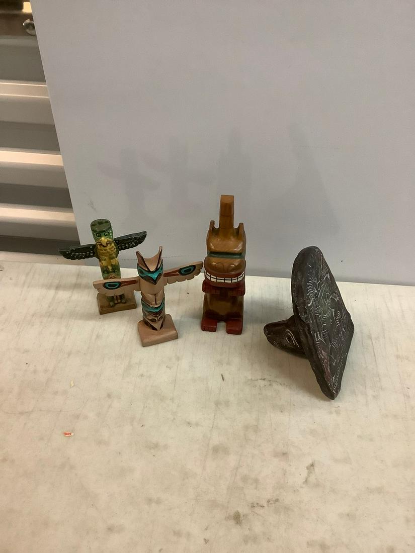 Lot of Totem Poles and More: Lot of Totem Poles and More