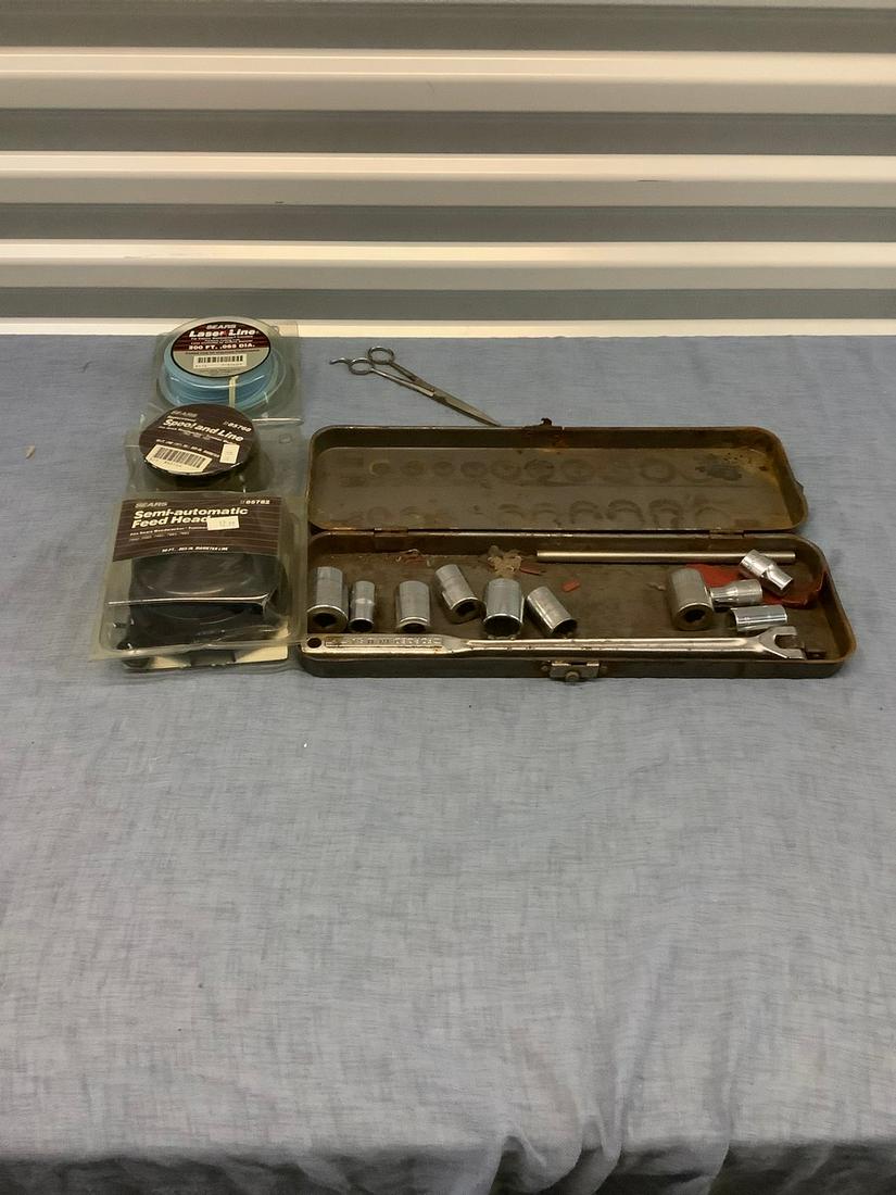 Lot of Weed Wacker Replacement Lines and Craftsman (1 of 1)