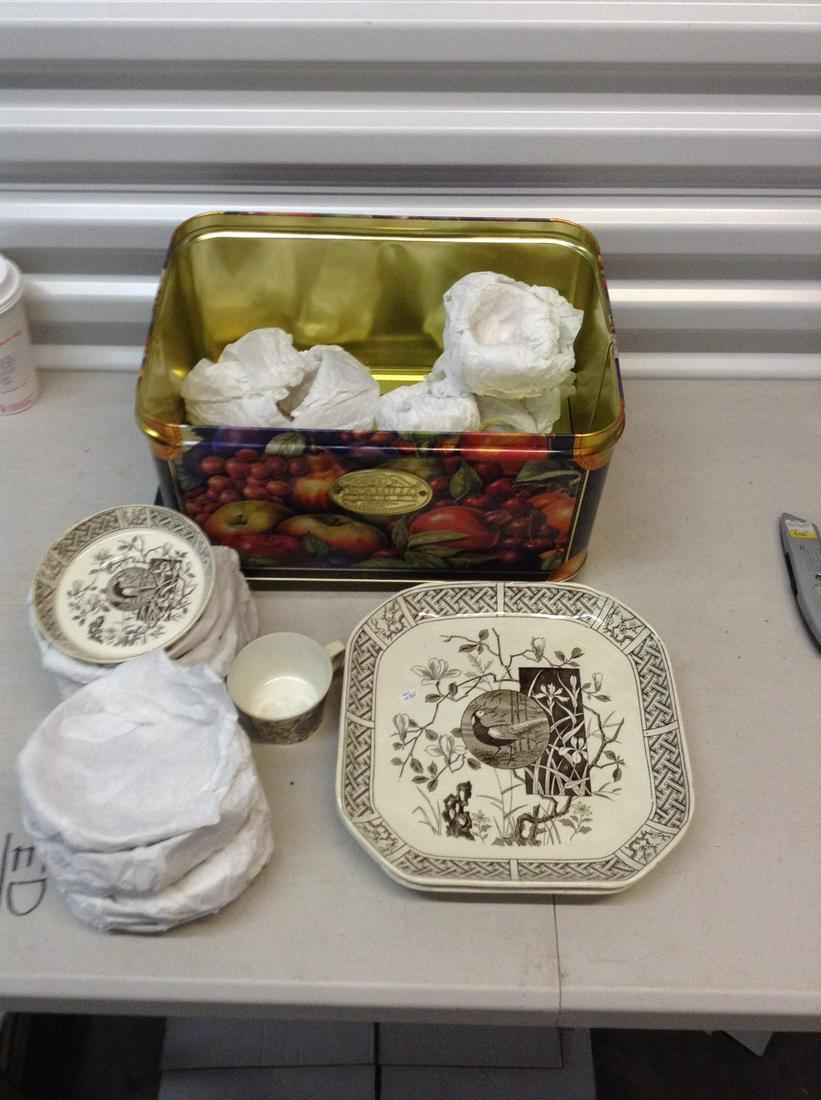Lot of minton faisan china 2 square plates, 9: Lot of minton faisan china 2 square plates, 9 fingerbowls, 10 teacups