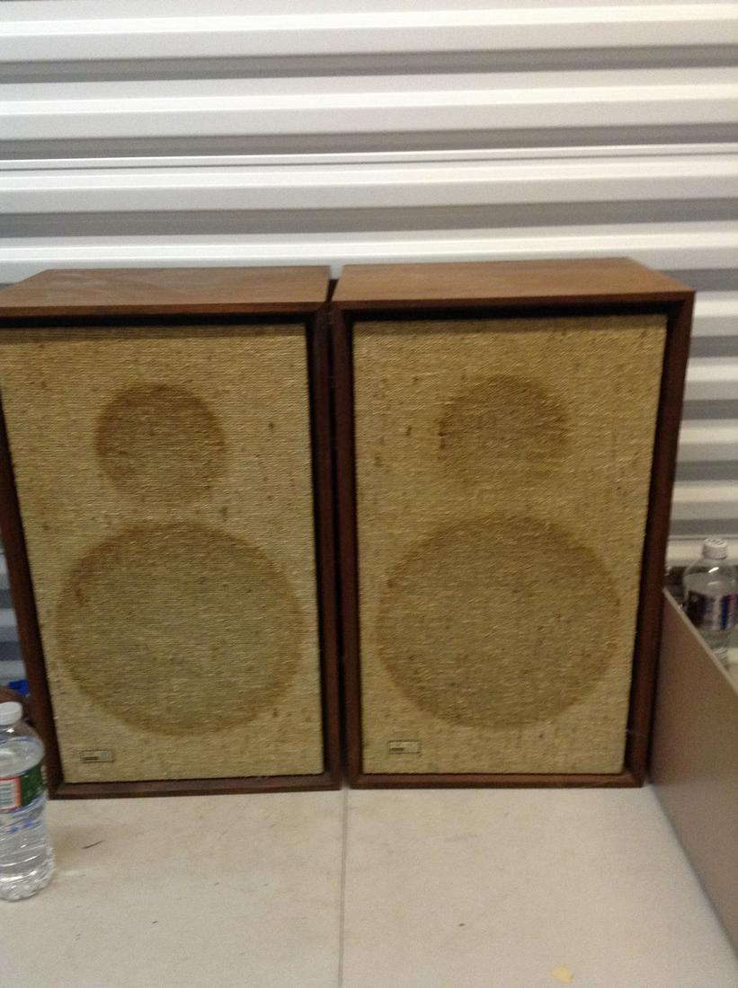Pair of vintage Harmon Kardon HK-40 stereo speakers 23 (1 of 1)