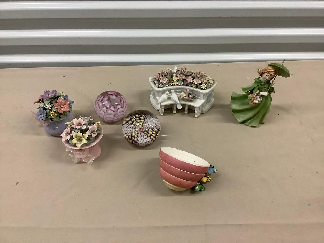 Lot of Paper Weights, The Suberto Collection Music Box: Lot of Paper Weights, The Suberto Collection Music Box and More