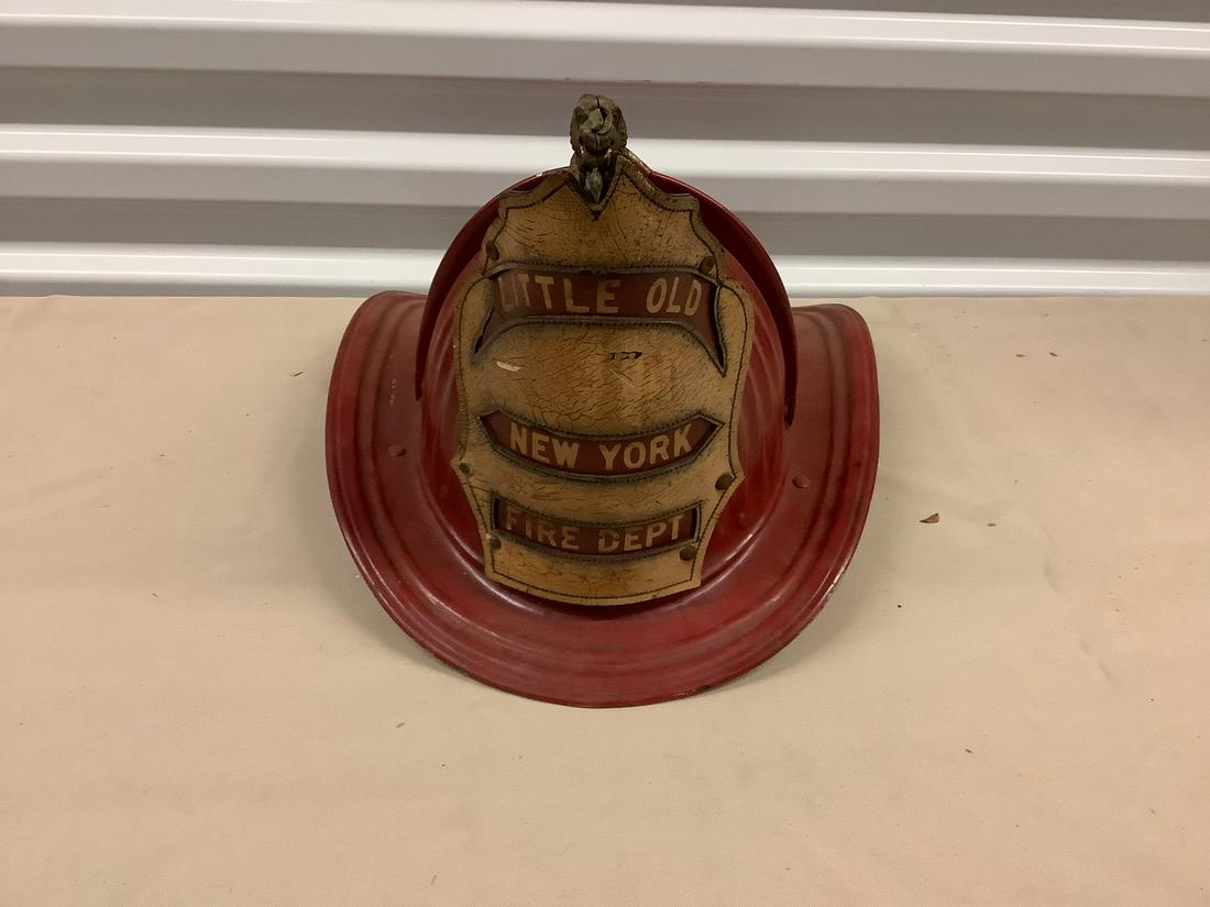 Early Metal Cairnes Fire Helmet New York (1 of 1)