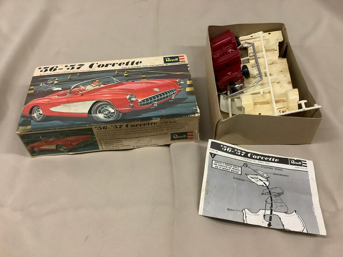 Revell '56-'57 Corvette Model 1/32 (Not Complete) (1 of 1)