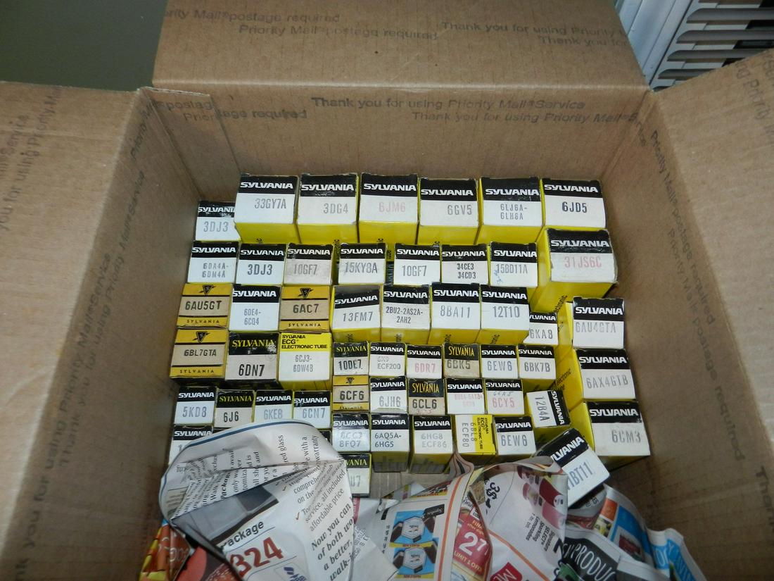 Large Lot of Vacuum Tubes In Boxes: Large Lot of Vacuum Tubes In Boxes